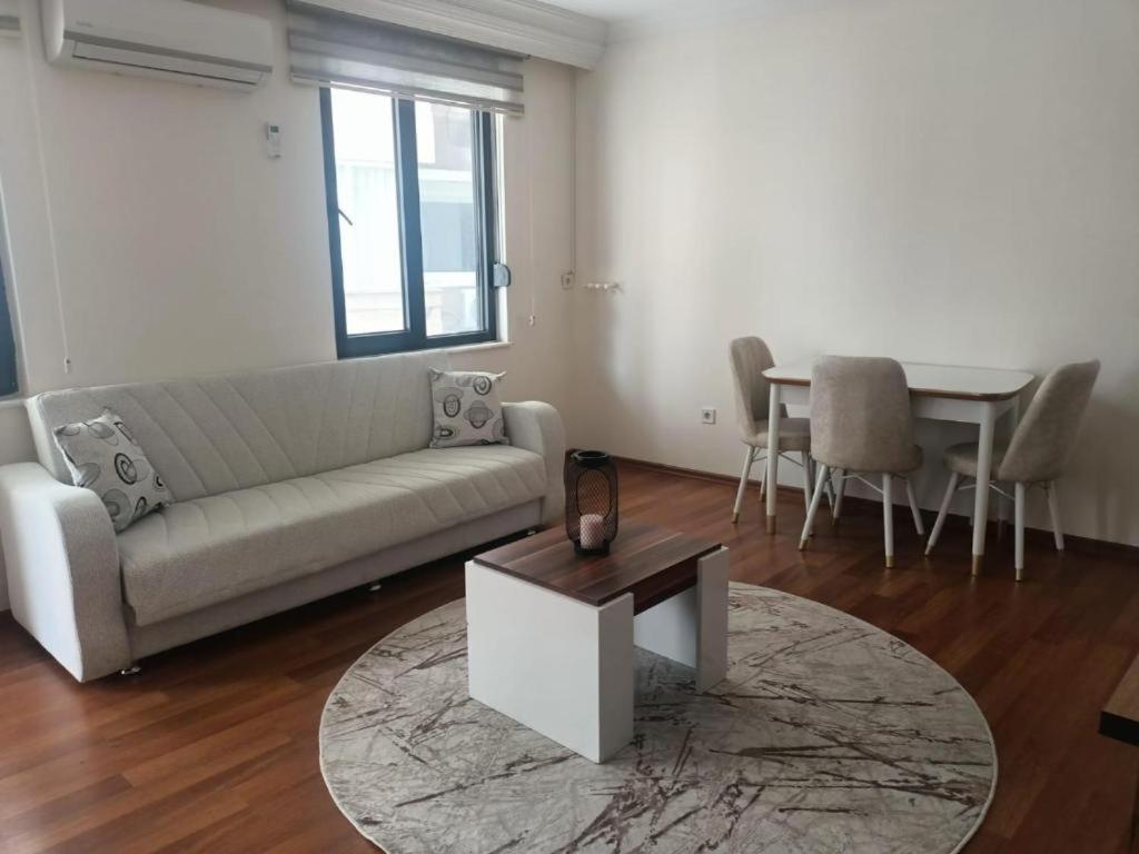 Old Town Grand Apart Hotel Анталия Екстериор снимка
